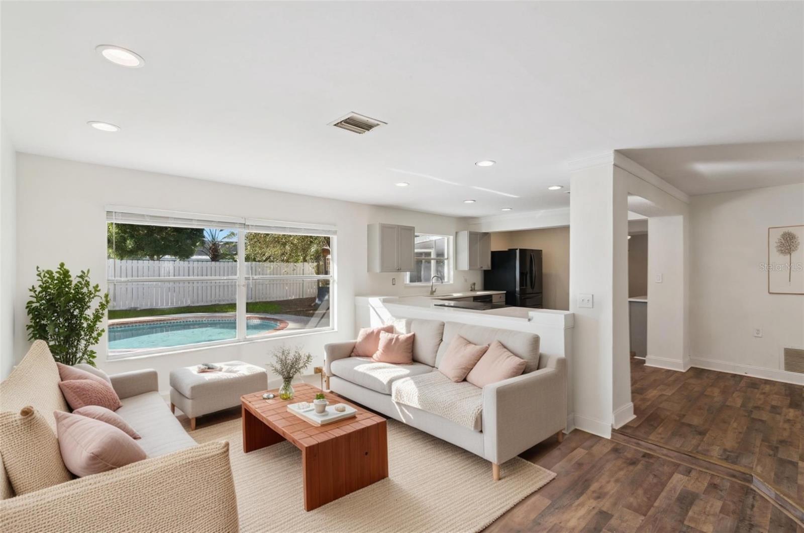 WINTER WOODS UNIT 03 - Residential