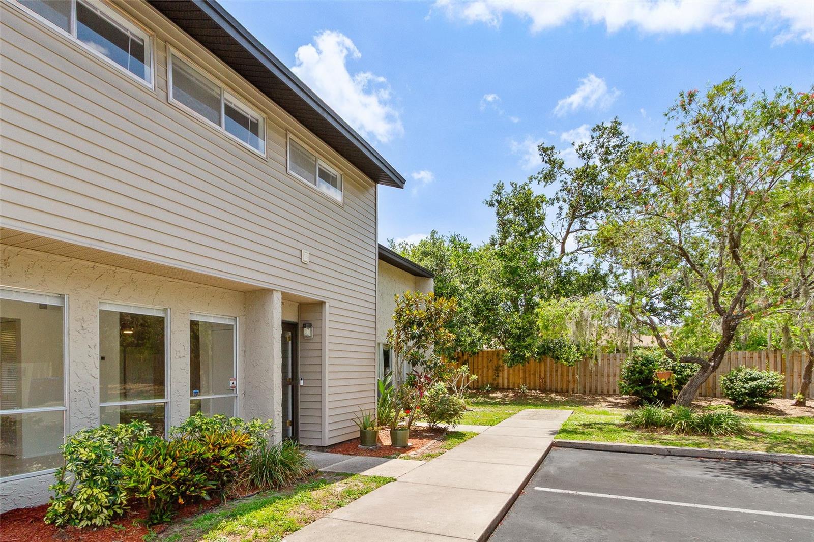 4346 RAYFIELD DRIVE 4346
