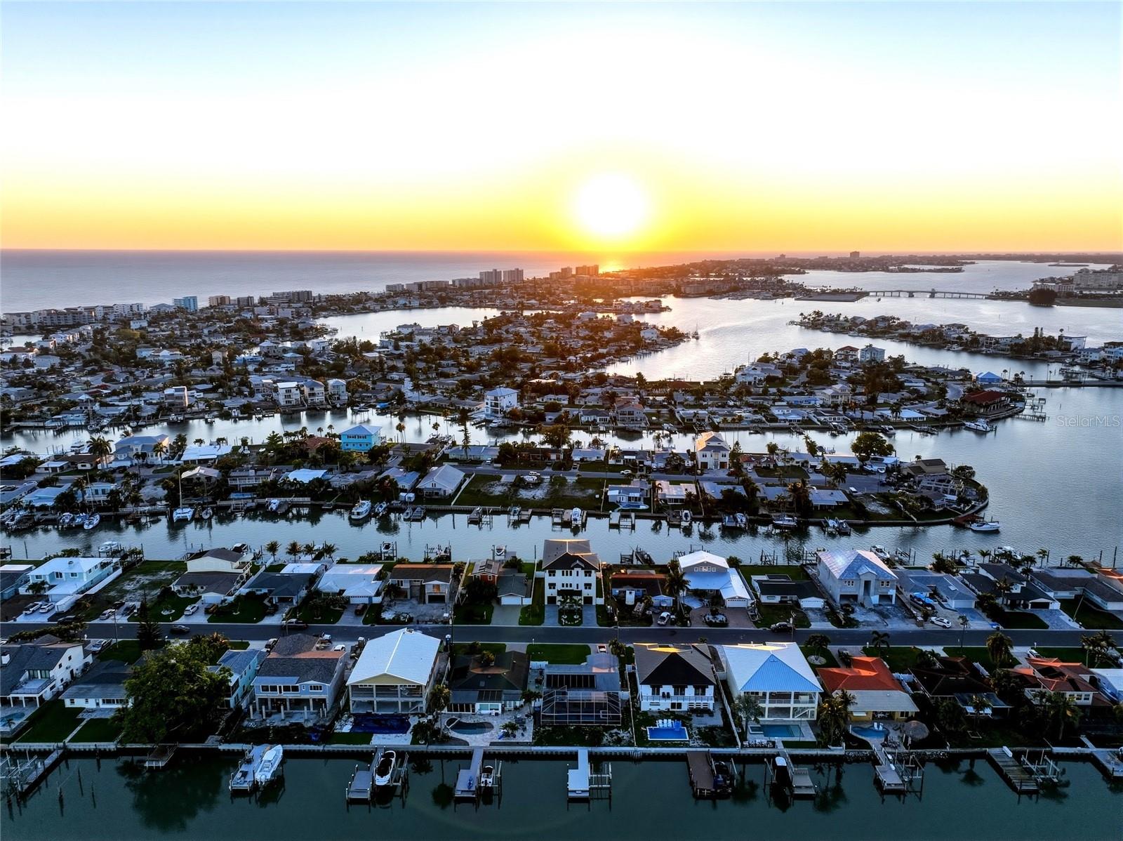 CRYSTAL ISLAND - Residential