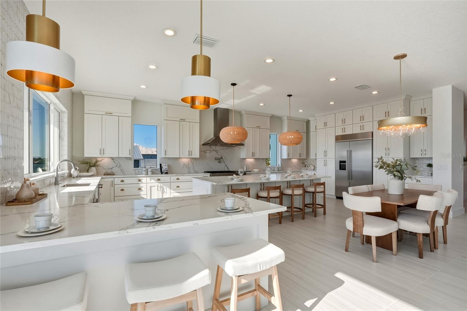 CRYSTAL ISLAND - Residential