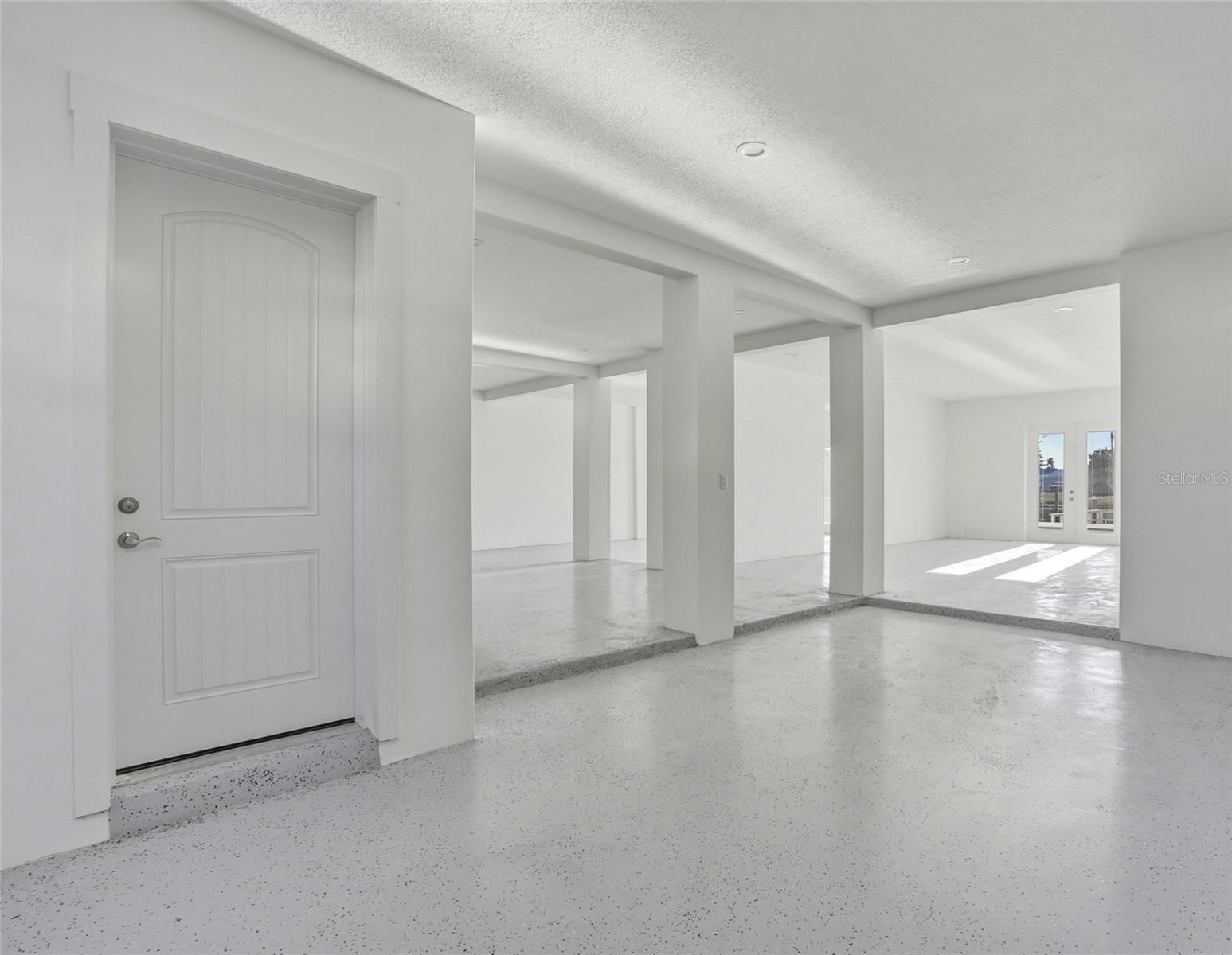 CRYSTAL ISLAND - Residential