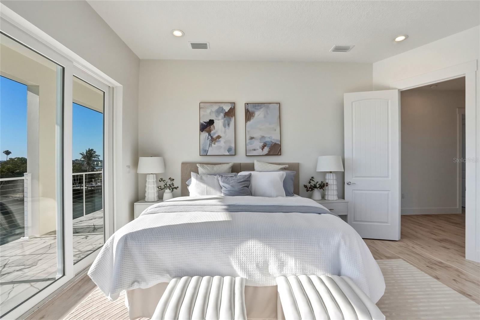 CRYSTAL ISLAND - Residential