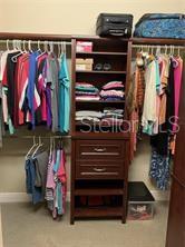 VALENCIA LAKES - Residential