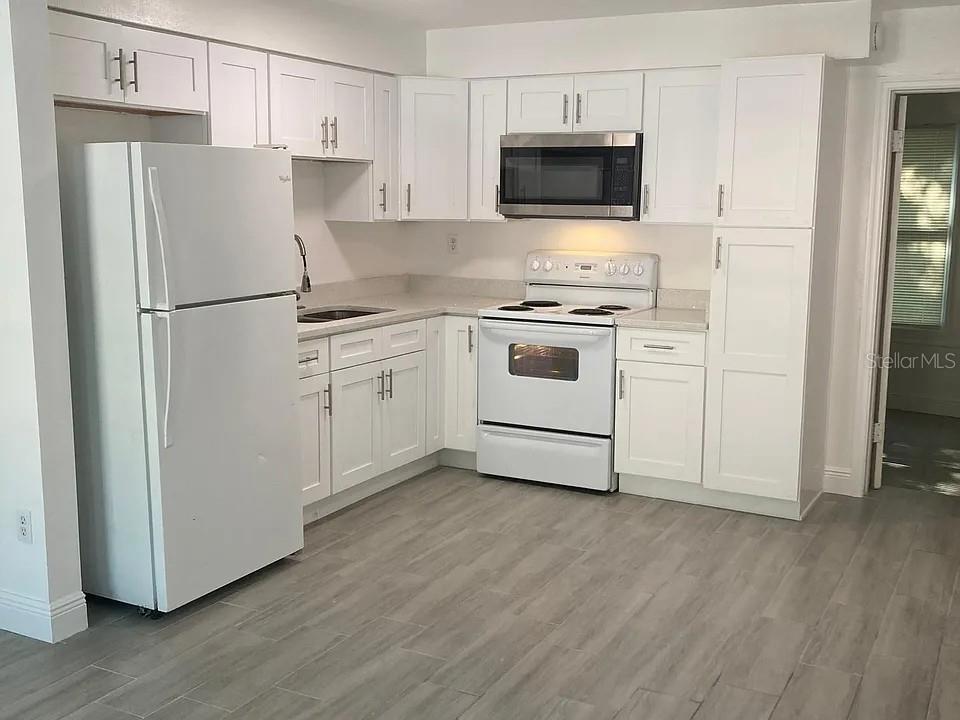 4710 FERNERY LANE