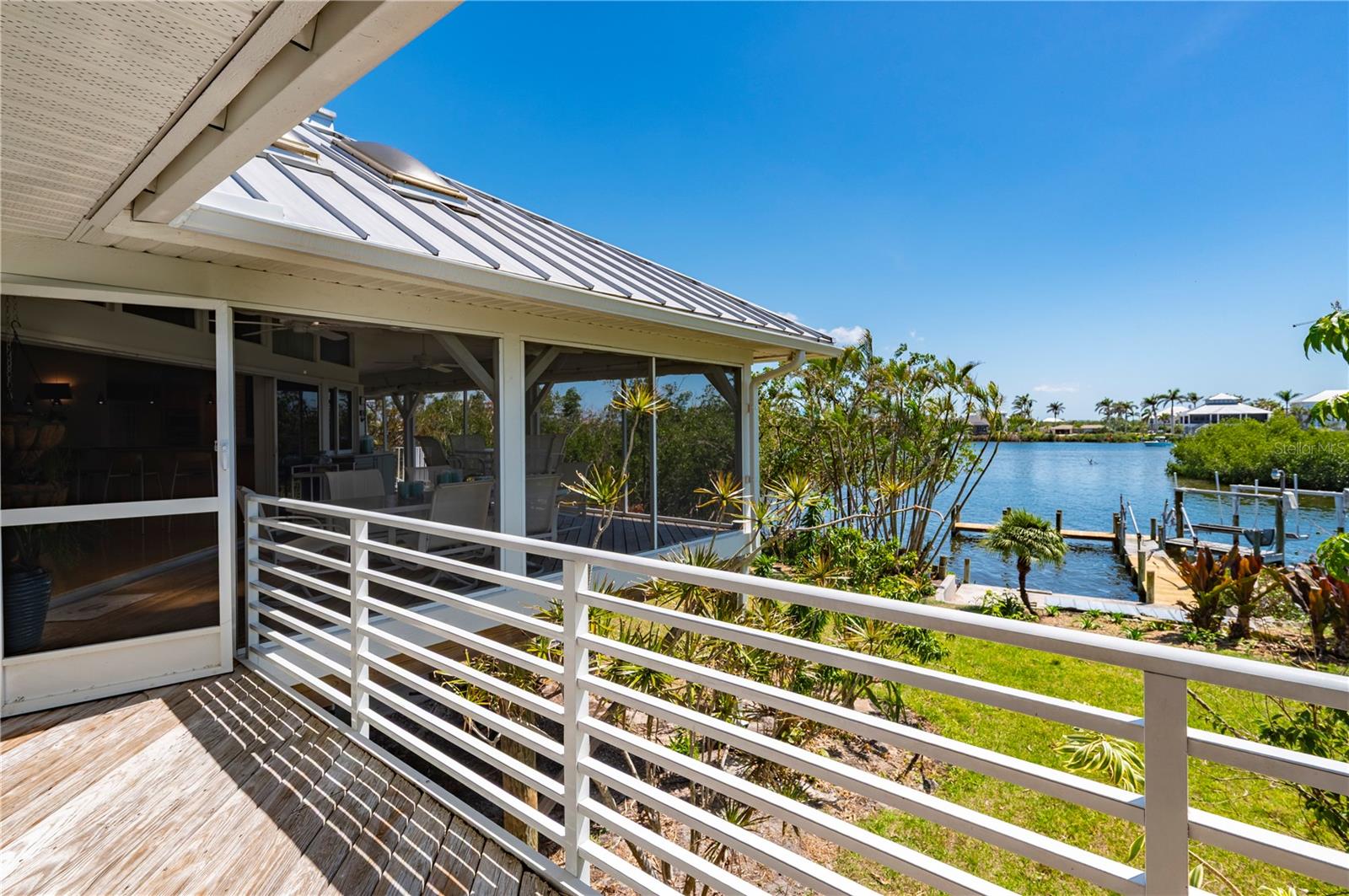 PIRATE HARBOR - Residential