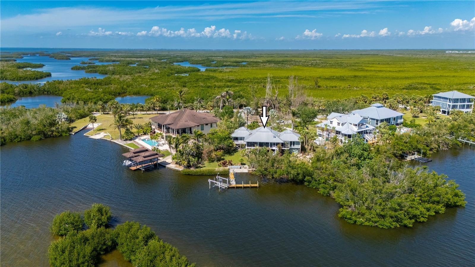 PIRATE HARBOR - Residential