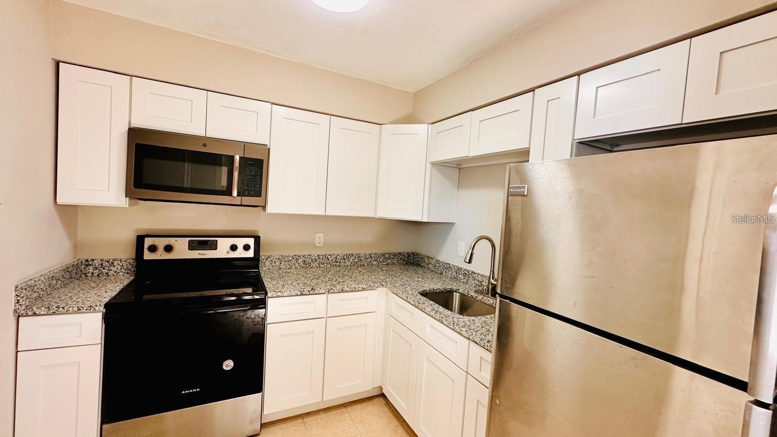 CODINGTON LAKE ALFRED - Residential Lease