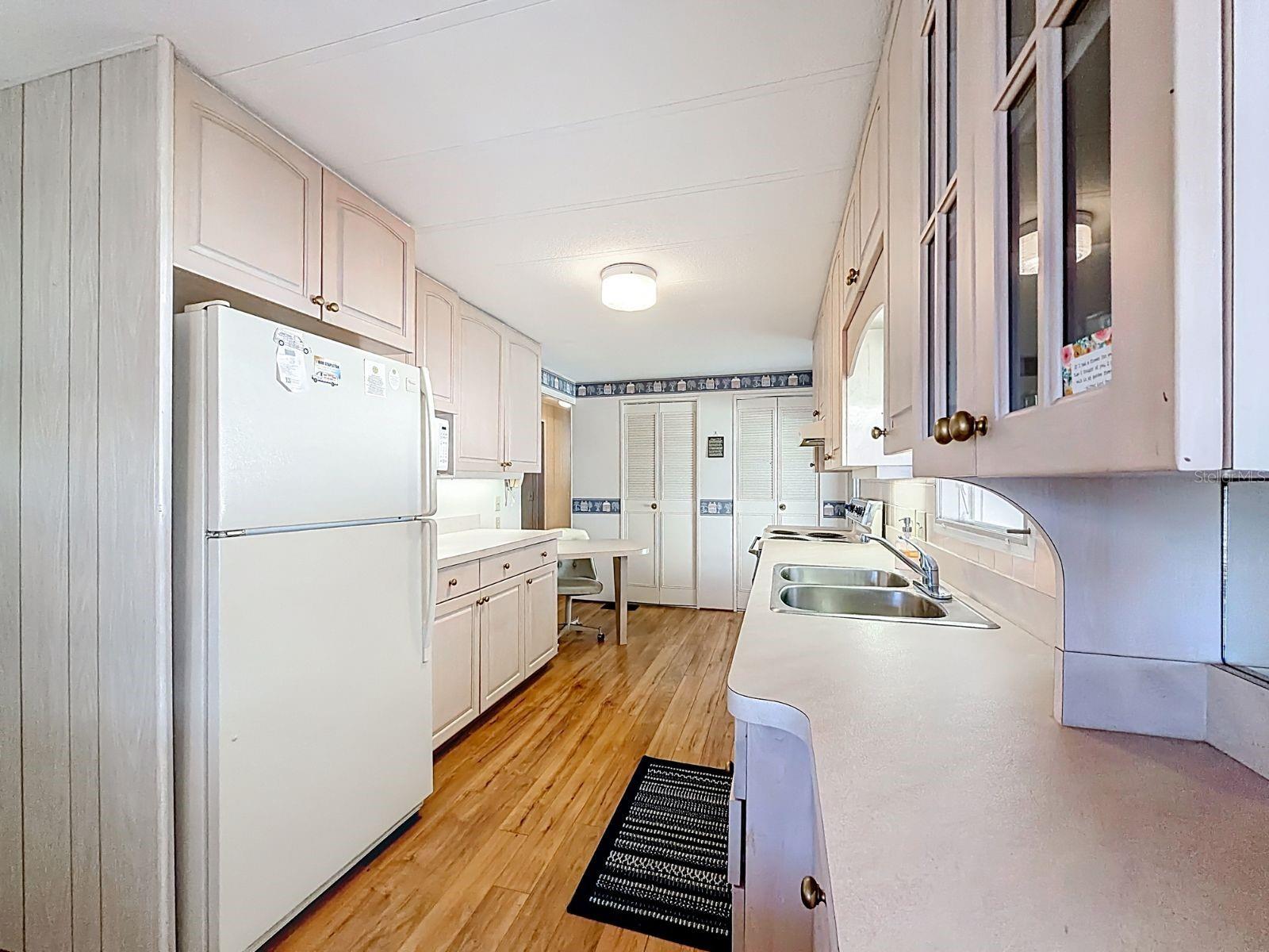 FAIRWAY VILLAGE MOBILE HOME PARK UNREC - Residential