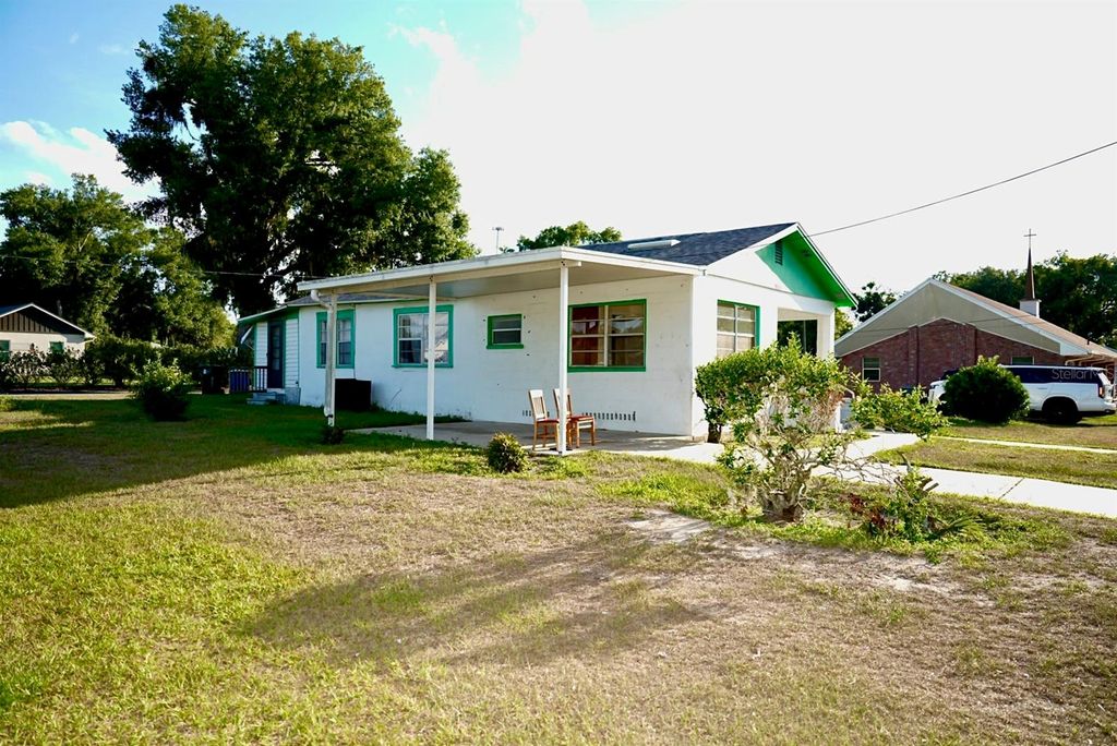 Photo of 1935 Martin Luther King Jr Boulevard, Bartow, FL 33830 (MLS # L4962530)