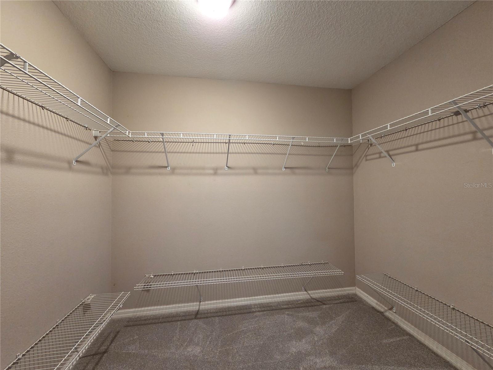 WATERFORD TRLS PH 02 - Residential Lease