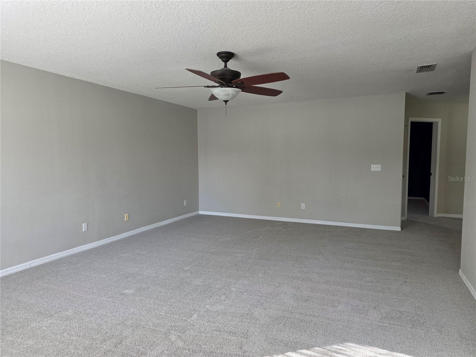 WATERFORD TRLS PH 02 - Residential Lease