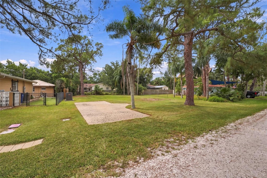 Photo of 511 Tennessee Avenue, Crystal Beach, FL 34681 (MLS # TB8557177)