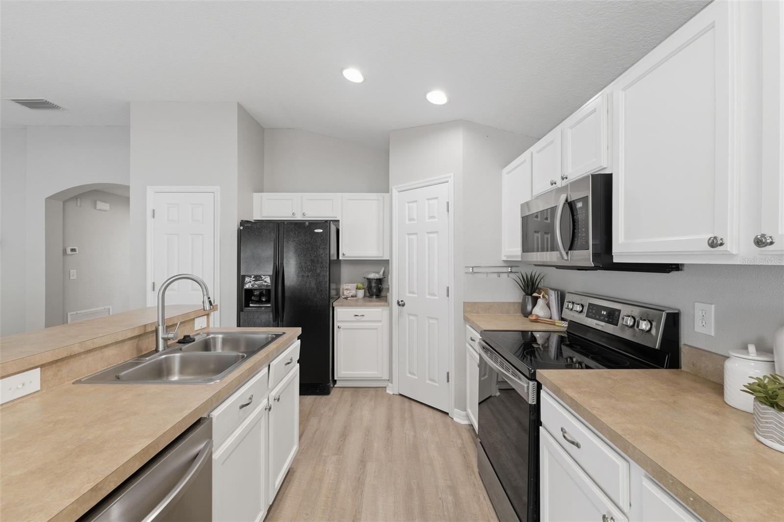 DUPREE LAKES PH 1 - Residential