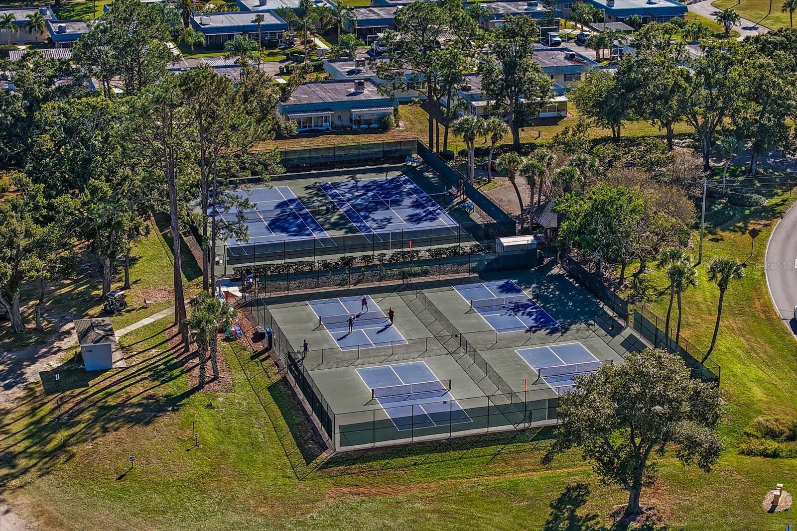 GLOUCESTER B CONDO - Residential