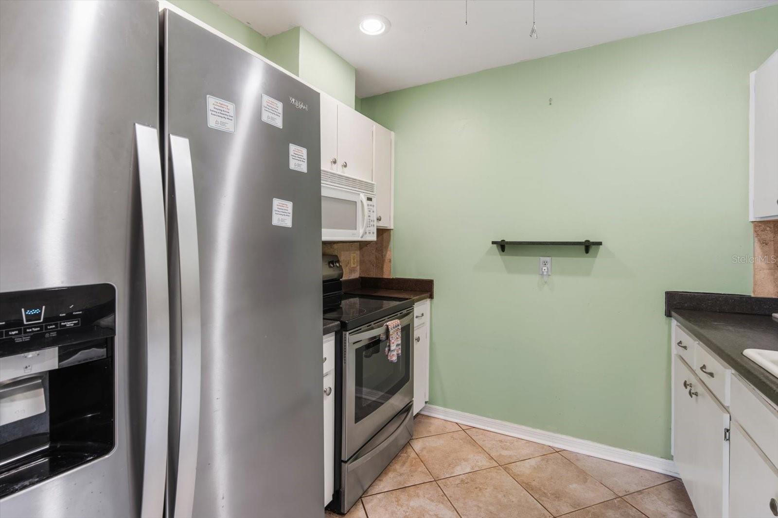 GLOUCESTER B CONDO - Residential