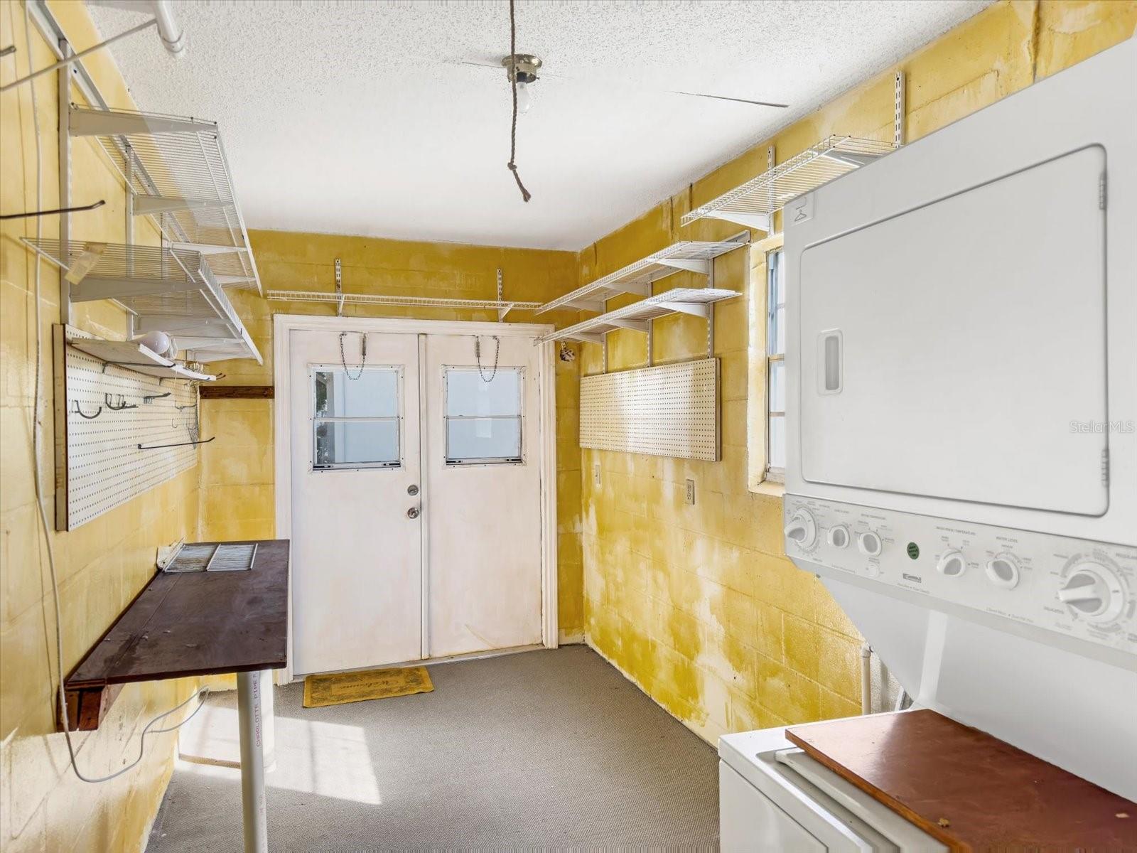 GLOUCESTER B CONDO - Residential