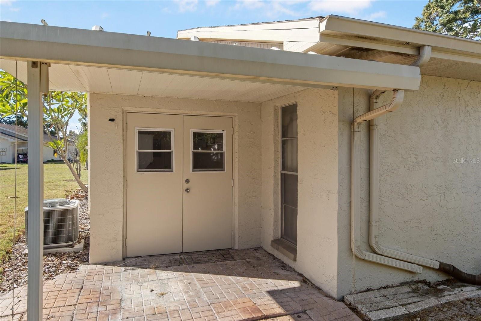 GLOUCESTER B CONDO - Residential