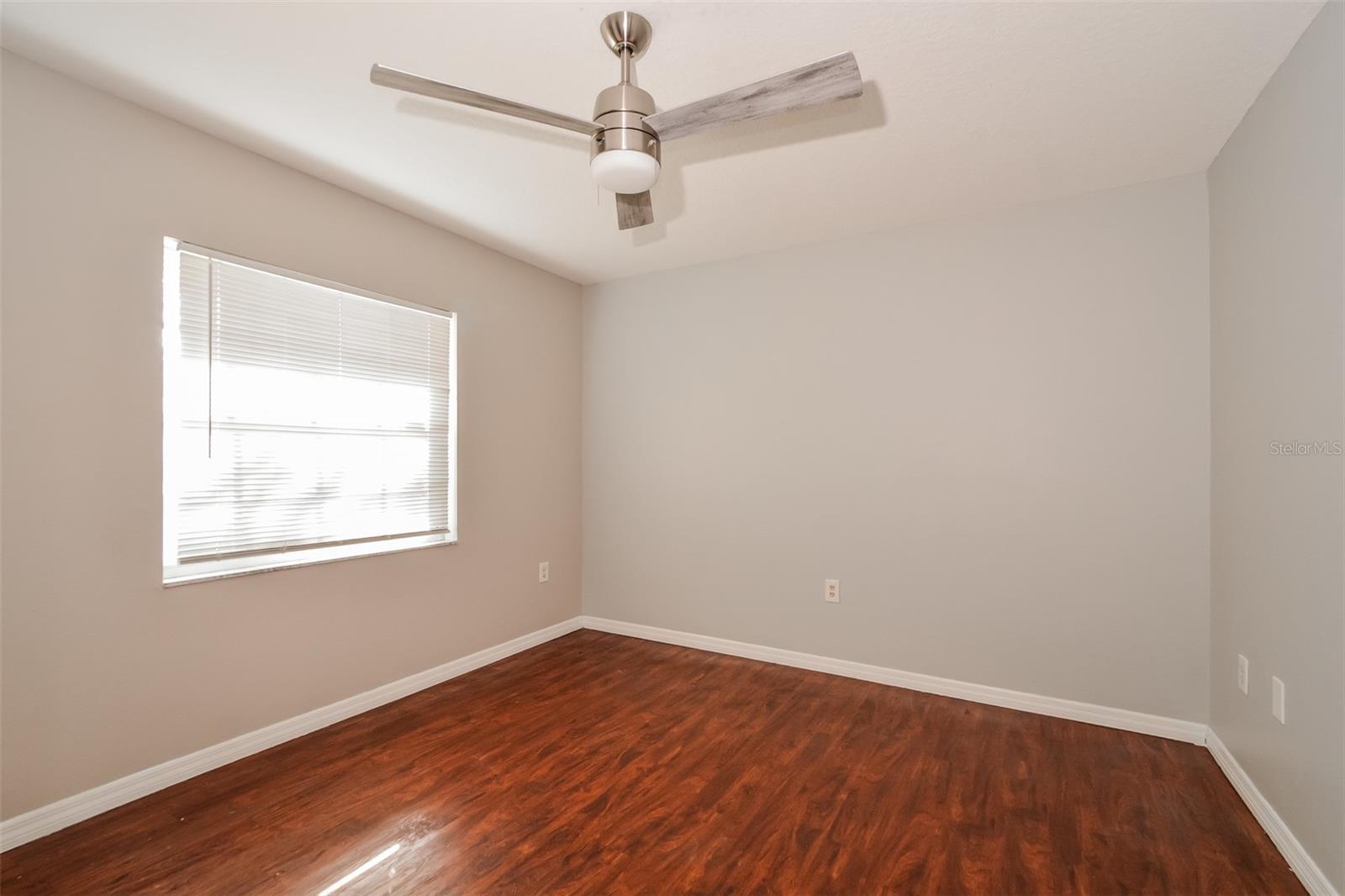 KEYSTONE MANOR - Residential