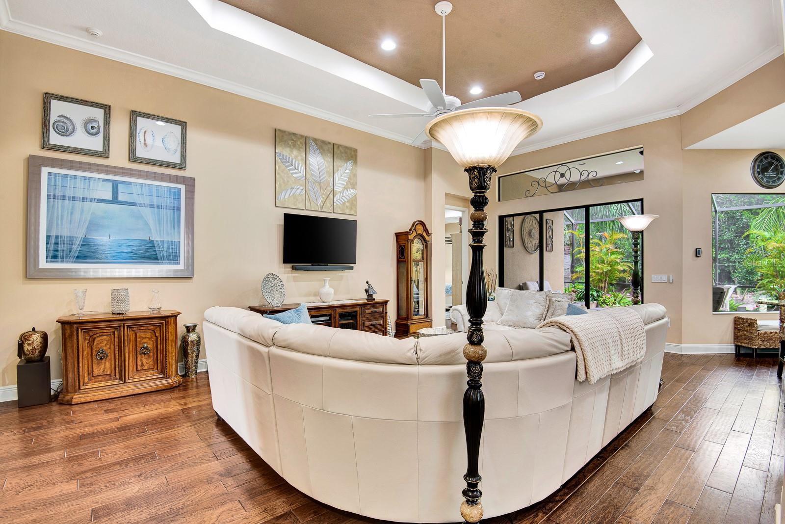 COUNTRY CLUB EAST AT LAKEWD RNCH SS - Residential Lease