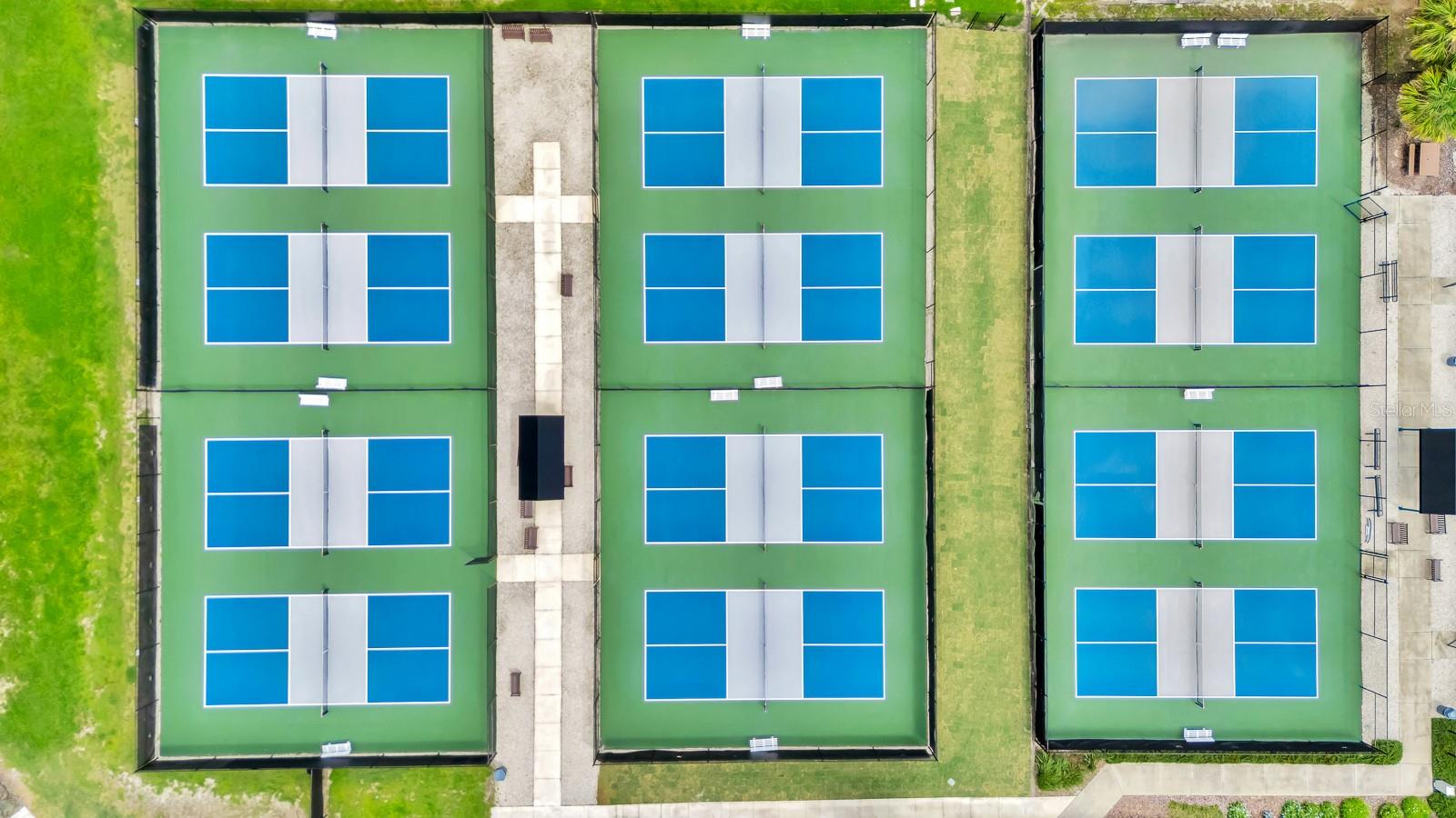 COUNTRY CLUB EAST AT LAKEWD RNCH SS - Residential Lease