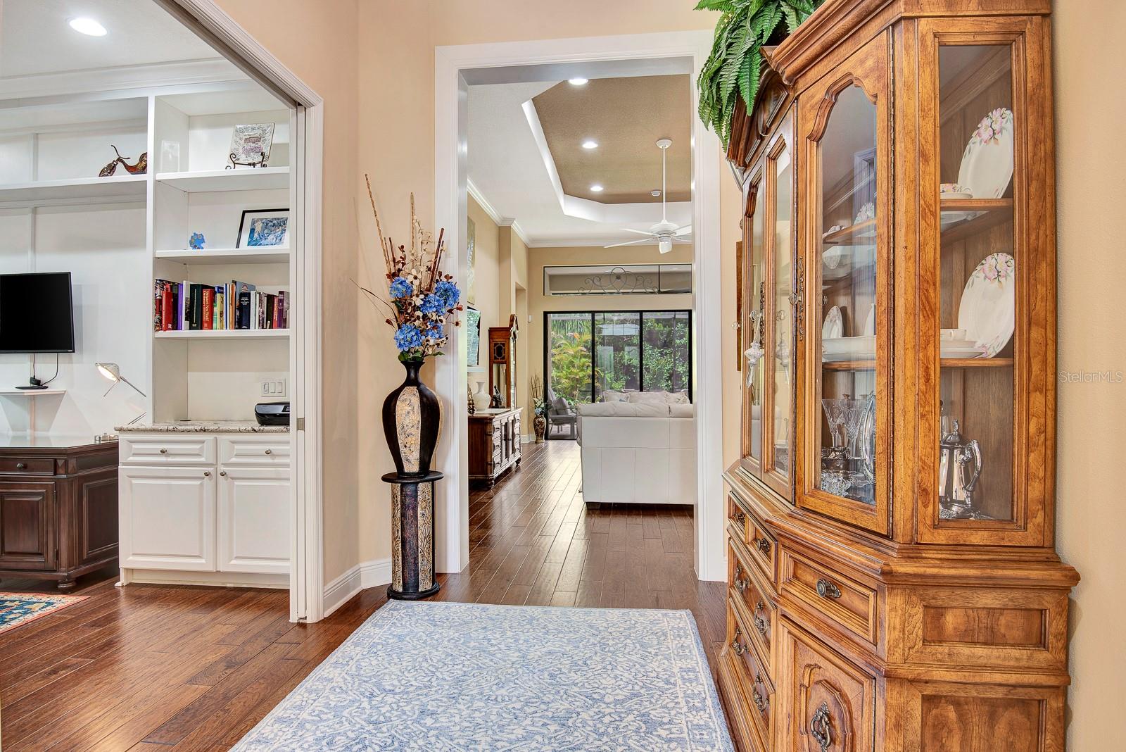 COUNTRY CLUB EAST AT LAKEWD RNCH SS - Residential Lease