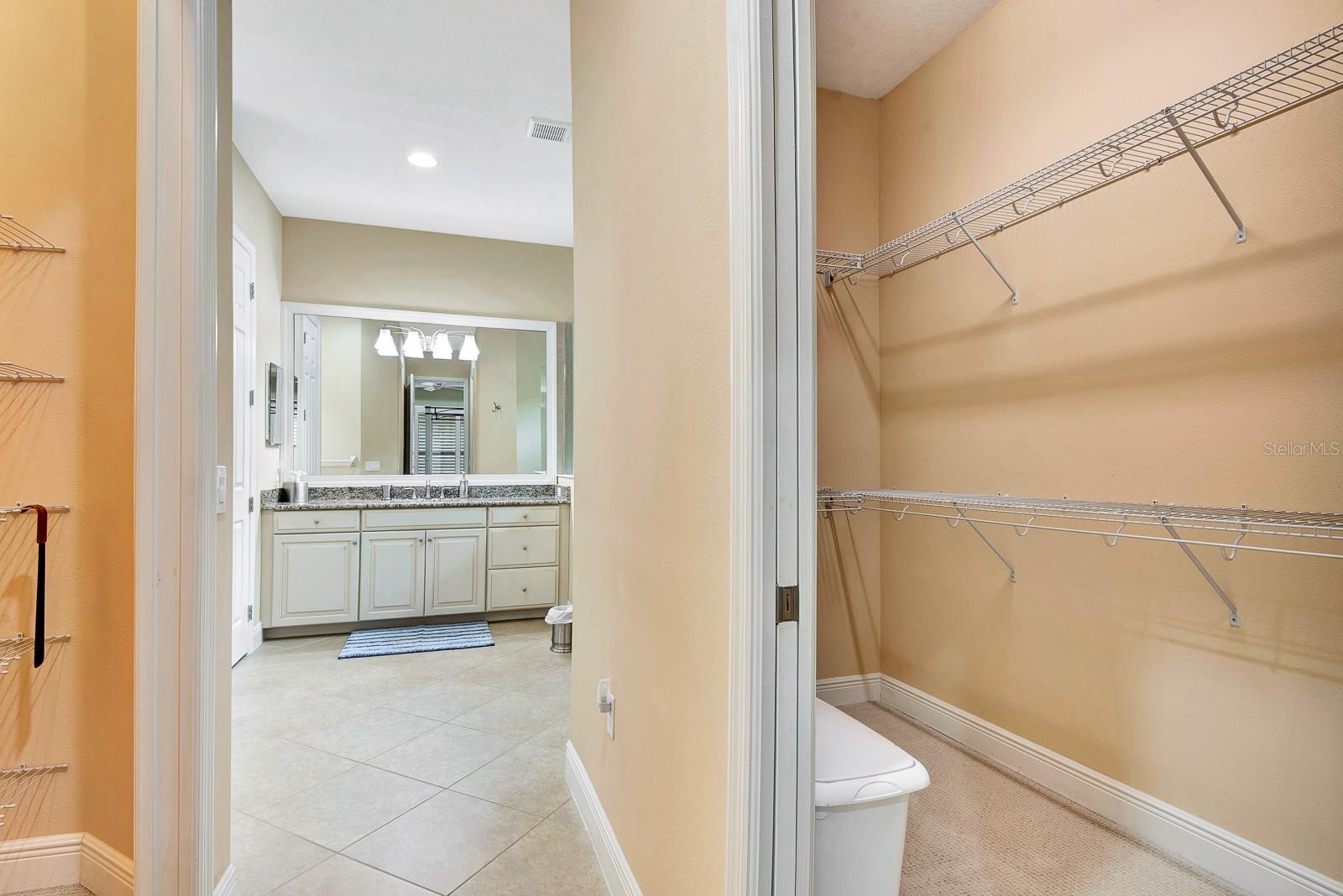 COUNTRY CLUB EAST AT LAKEWD RNCH SS - Residential Lease