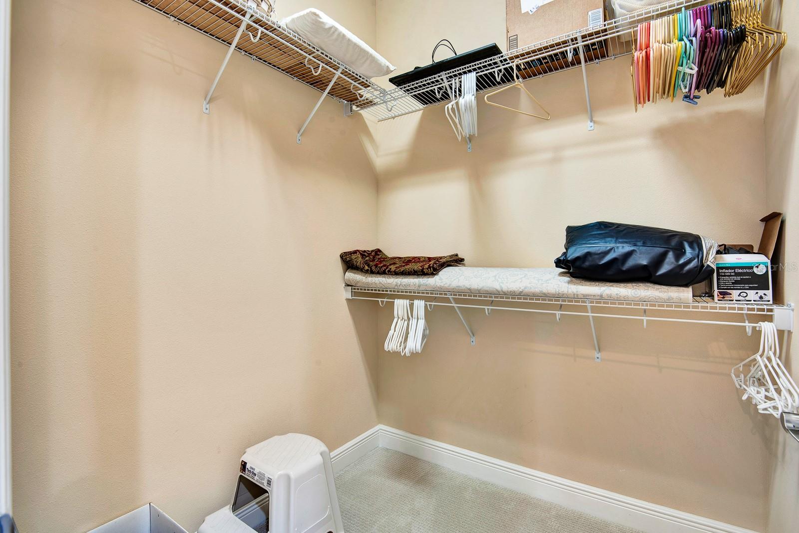 COUNTRY CLUB EAST AT LAKEWD RNCH SS - Residential Lease