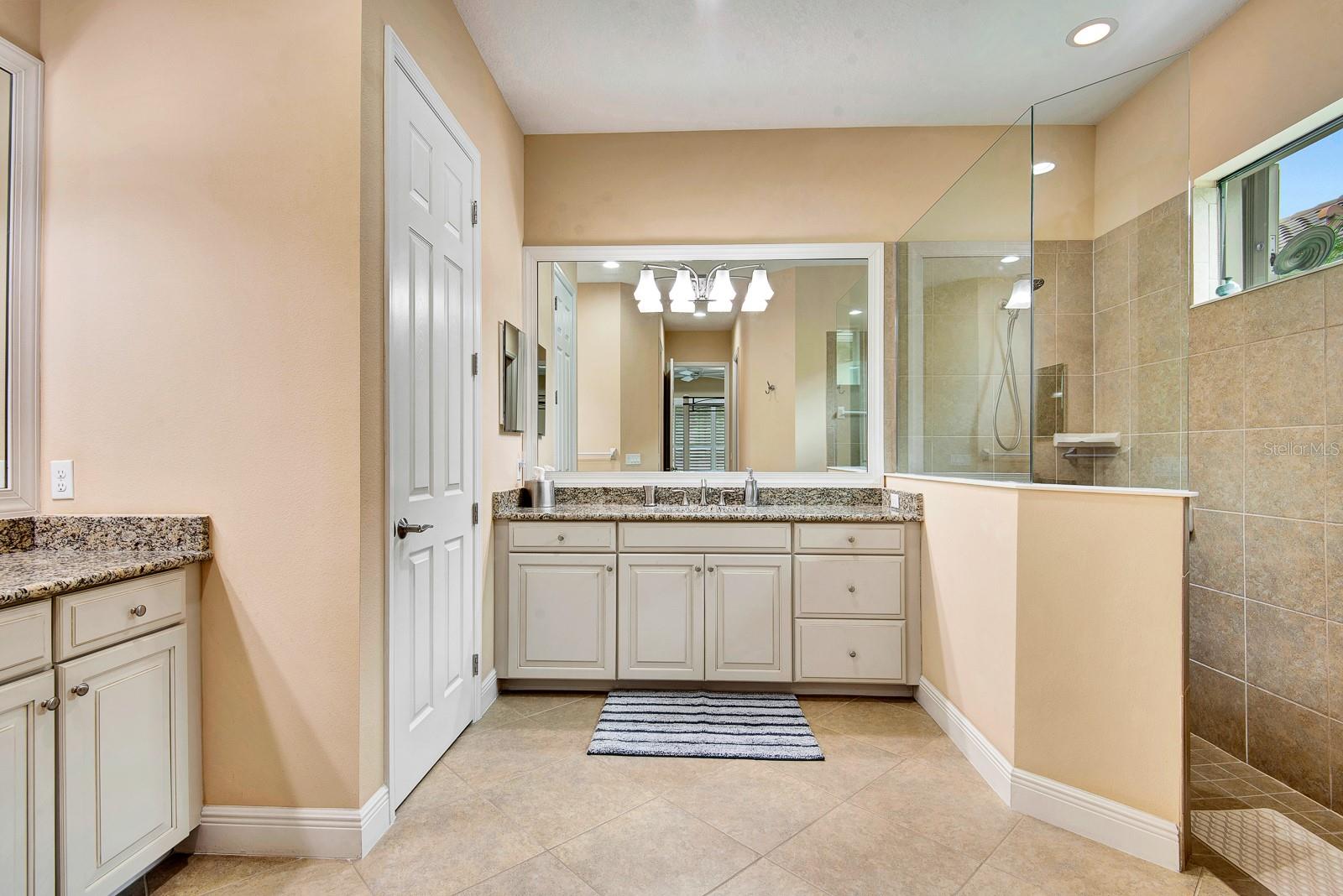 COUNTRY CLUB EAST AT LAKEWD RNCH SS - Residential Lease