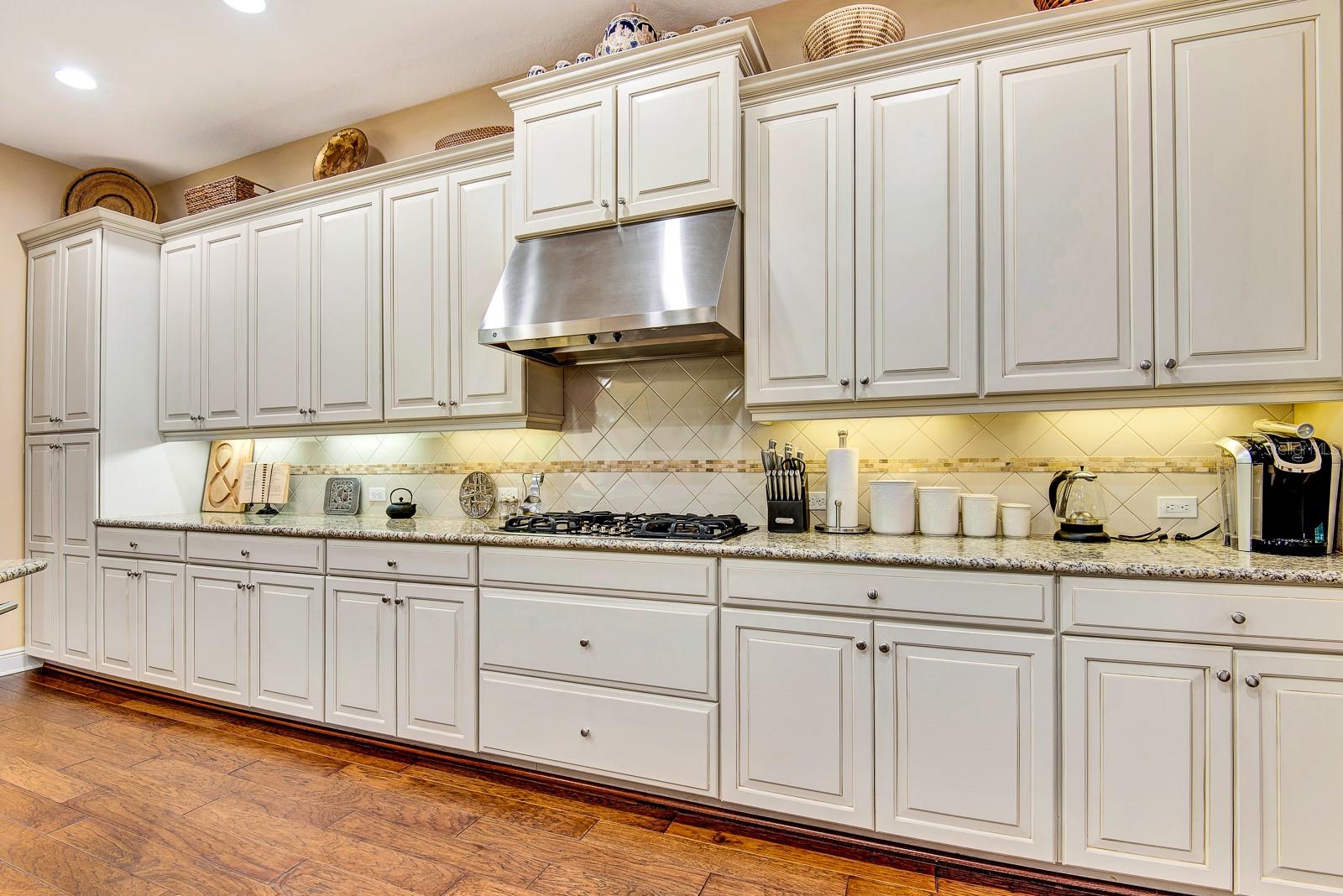 COUNTRY CLUB EAST AT LAKEWD RNCH SS - Residential Lease