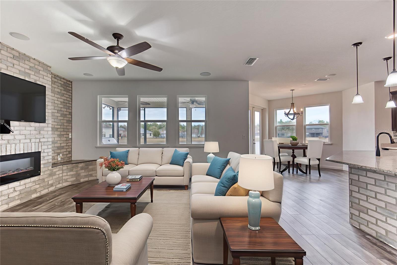 HUNTERS RIDGE SUB - Residential