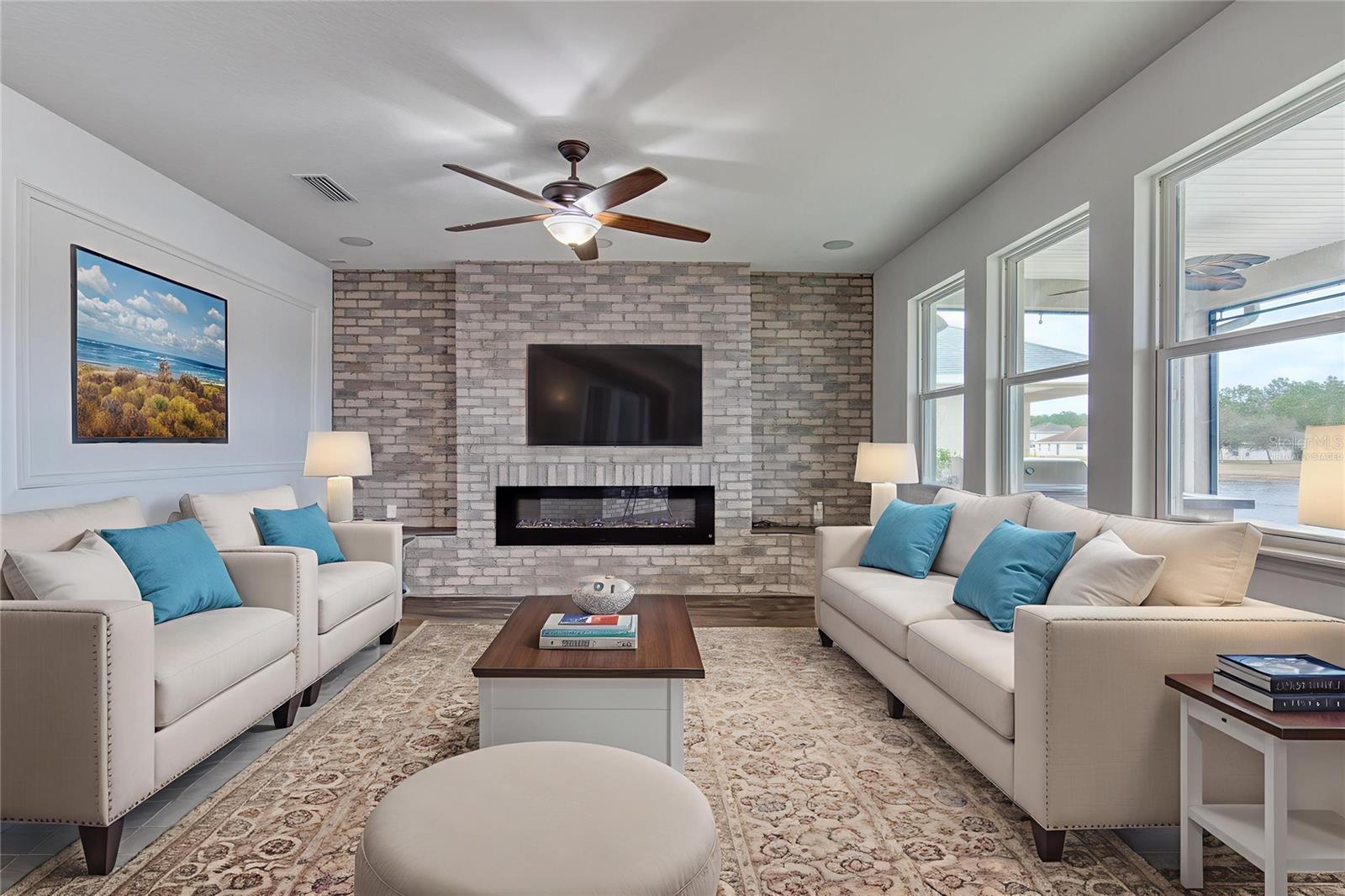 HUNTERS RIDGE SUB - Residential