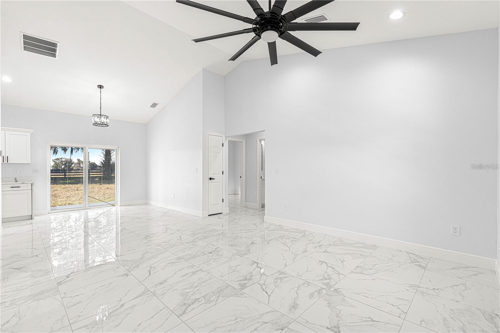 SUMMERFILED TERRACE - Residential