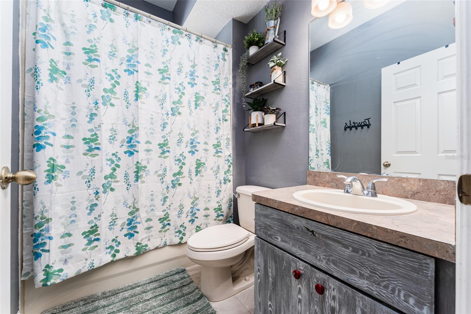 BLOOMINGDALE RIDGE - Residential