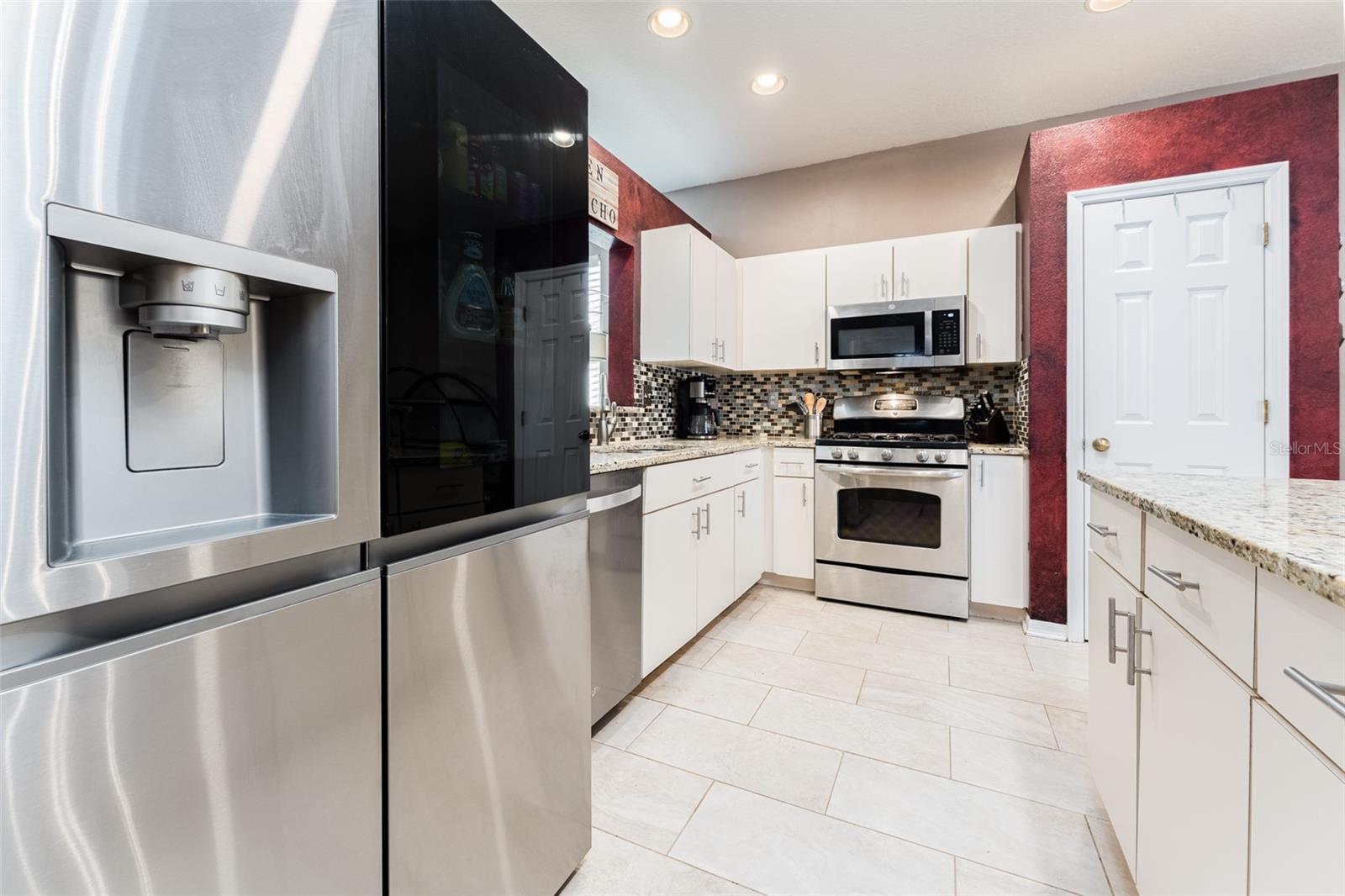 BLOOMINGDALE RIDGE - Residential