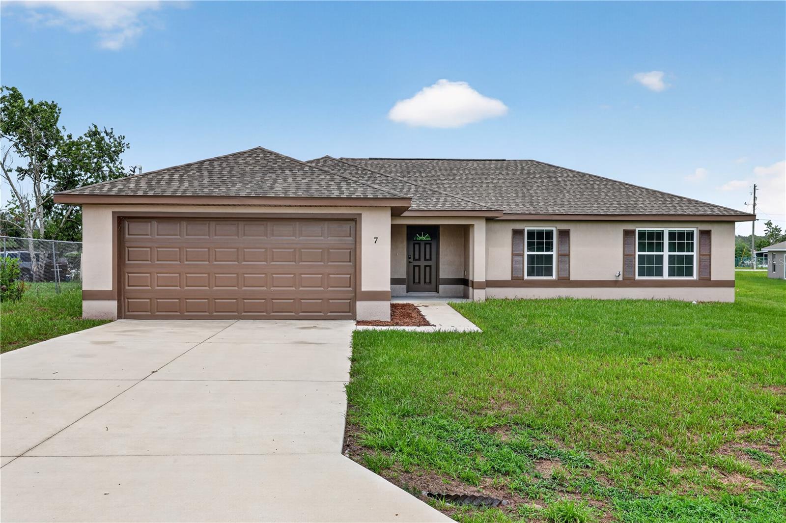 7 WILLOW RUN DRIVE