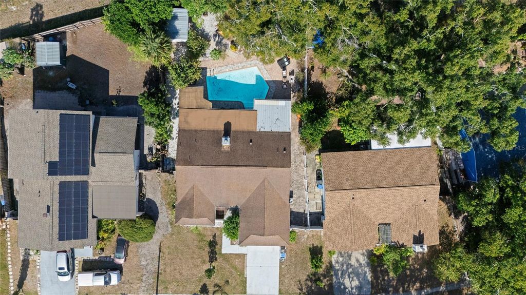 Photo of 7301 Twelve Oaks Boulevard, Tampa, FL 33634 (MLS # TB8452124)