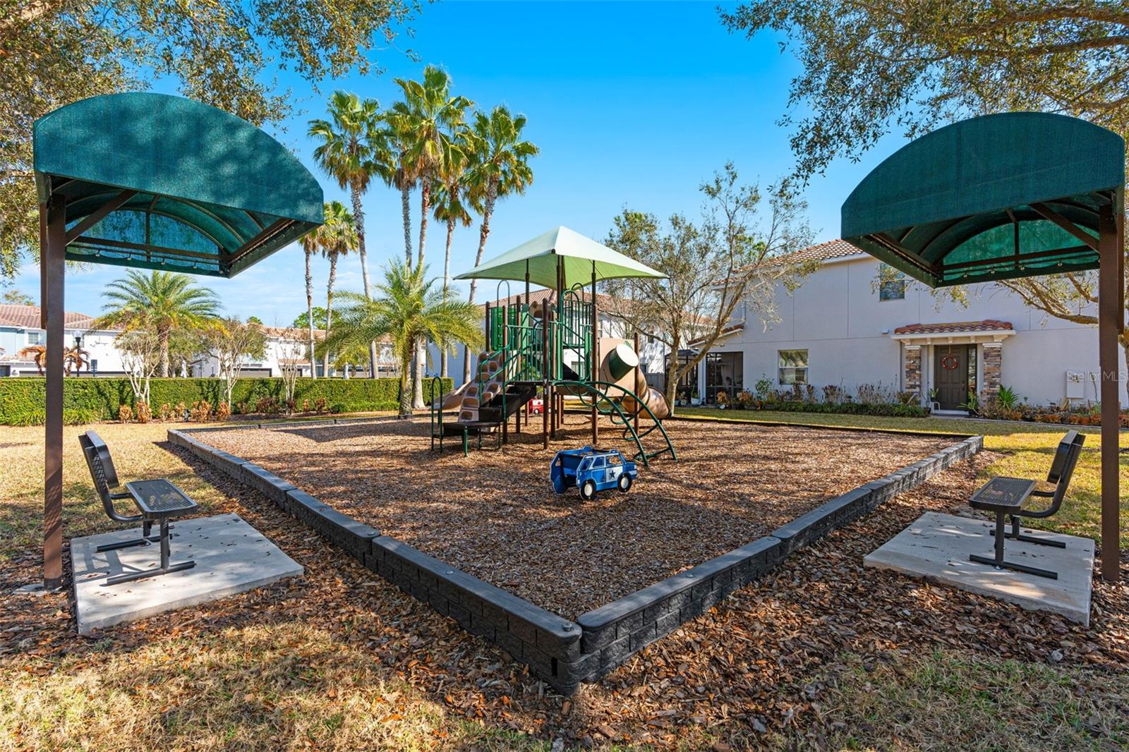 ISLES OF OVIEDO - Residential