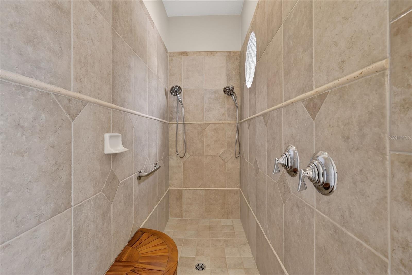 LOCH LEVEN PH 02 - Residential