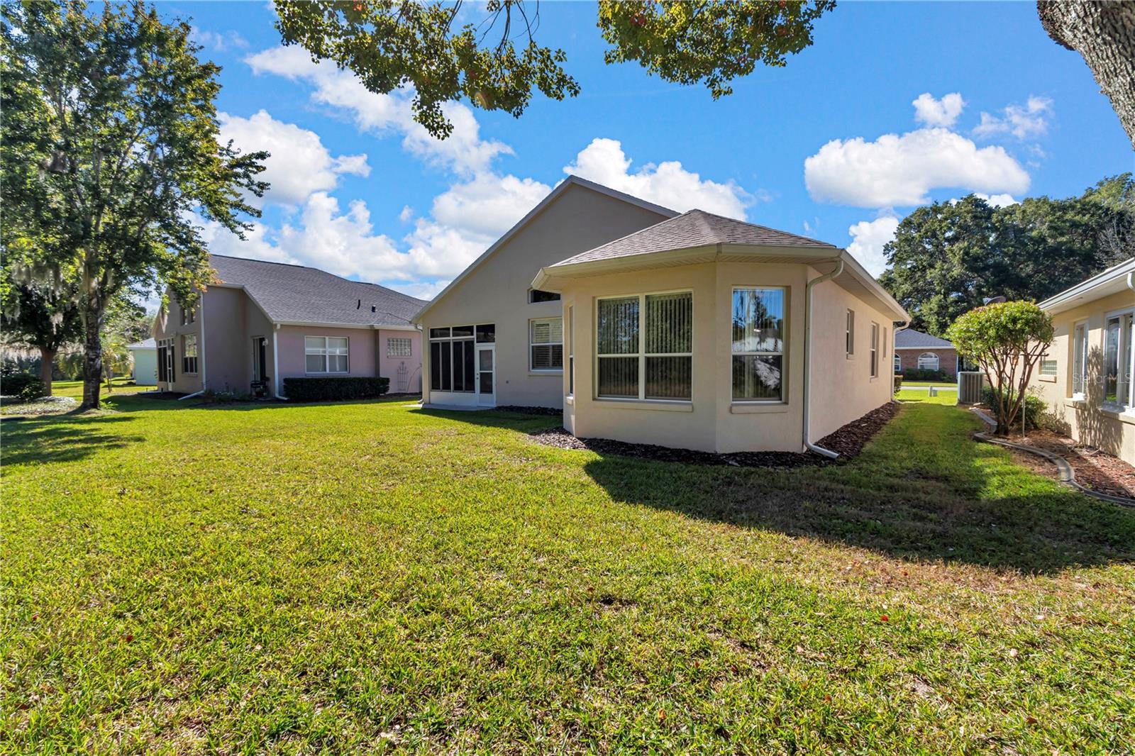 OAK RUN CRESCENT OAKS - Residential