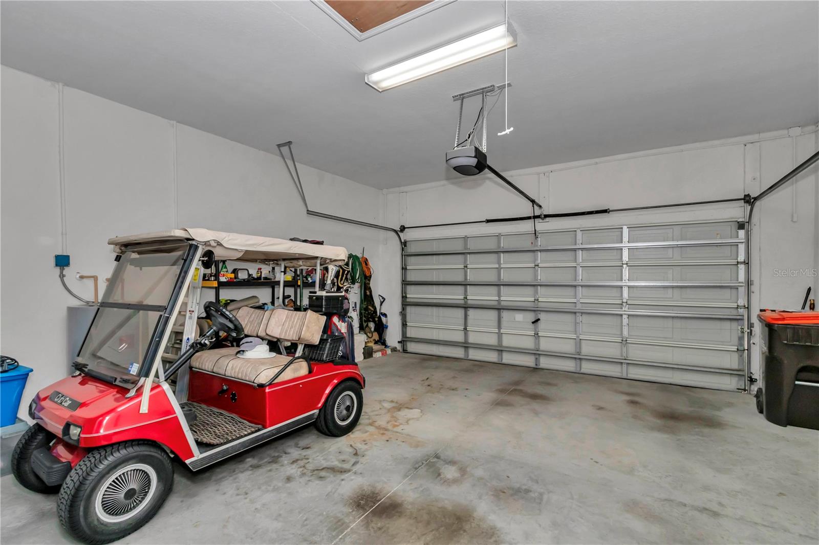 OAK RUN CRESCENT OAKS - Residential