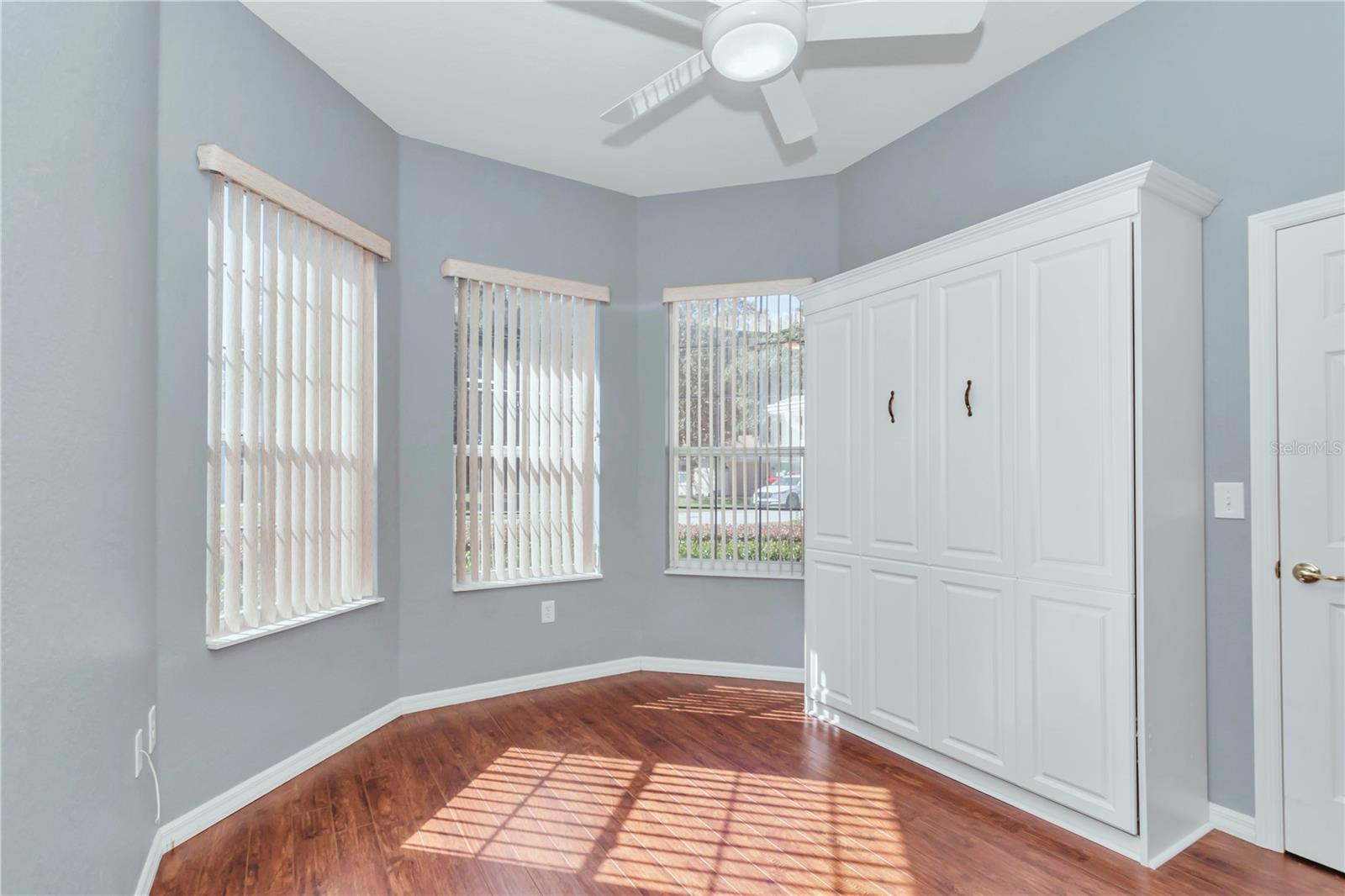 OAK RUN CRESCENT OAKS - Residential