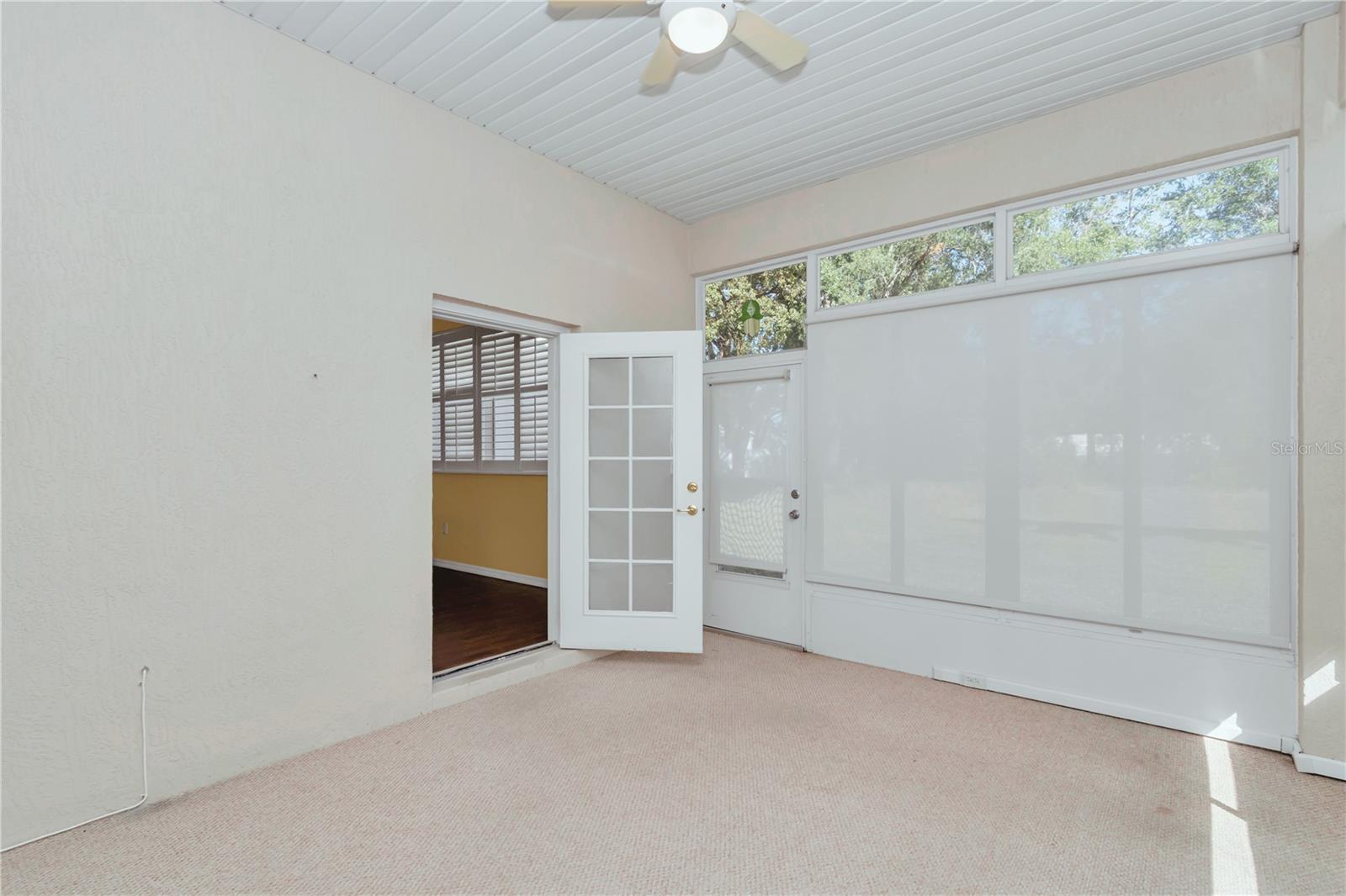 OAK RUN CRESCENT OAKS - Residential