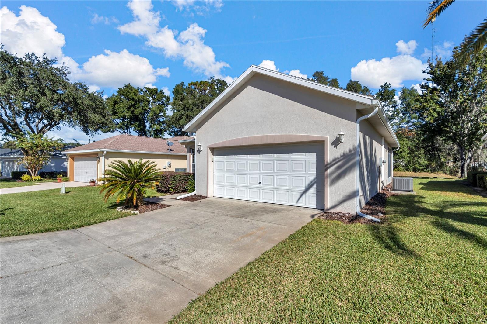 OAK RUN CRESCENT OAKS - Residential