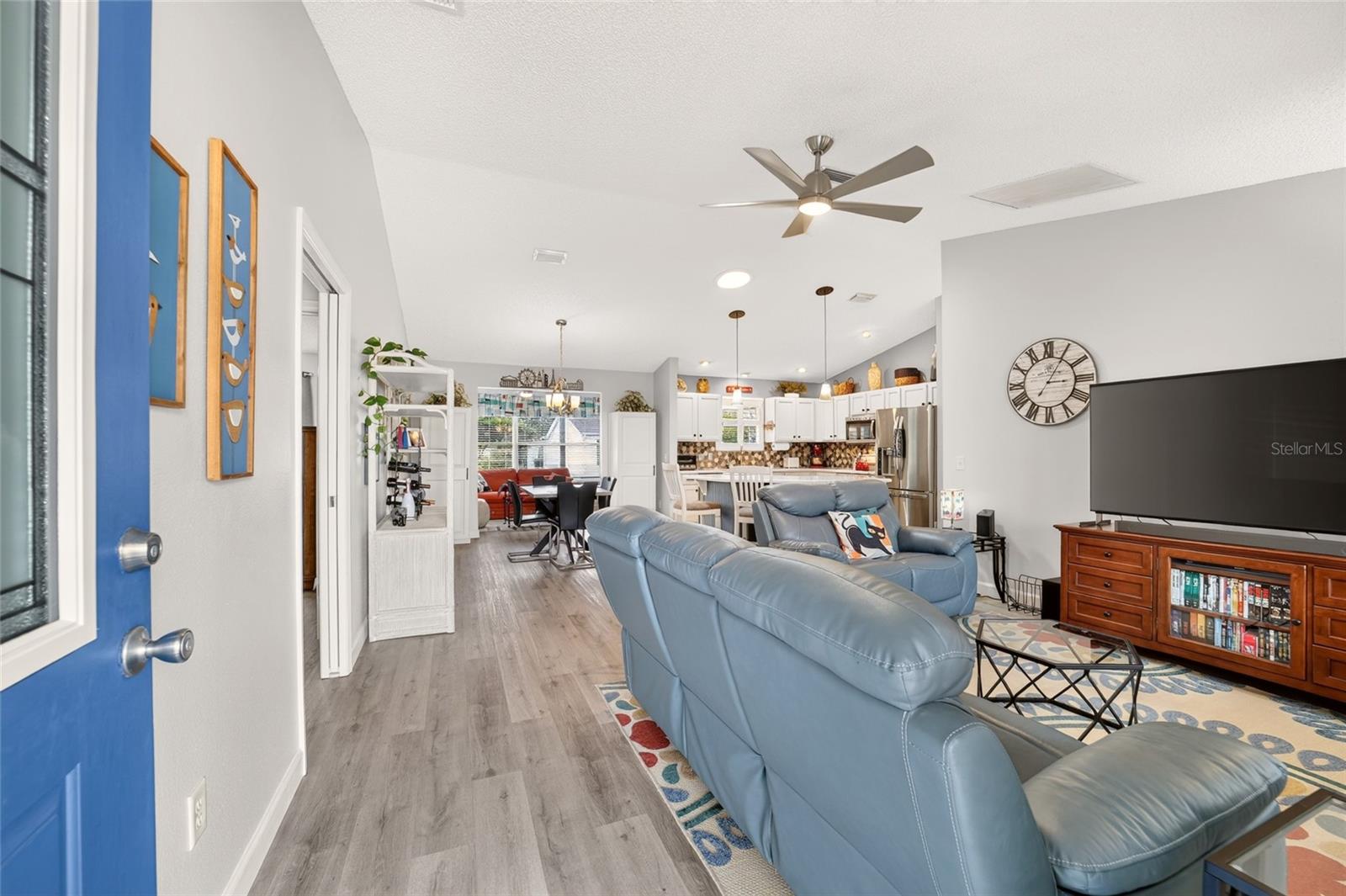 940 EASTMONT COURT