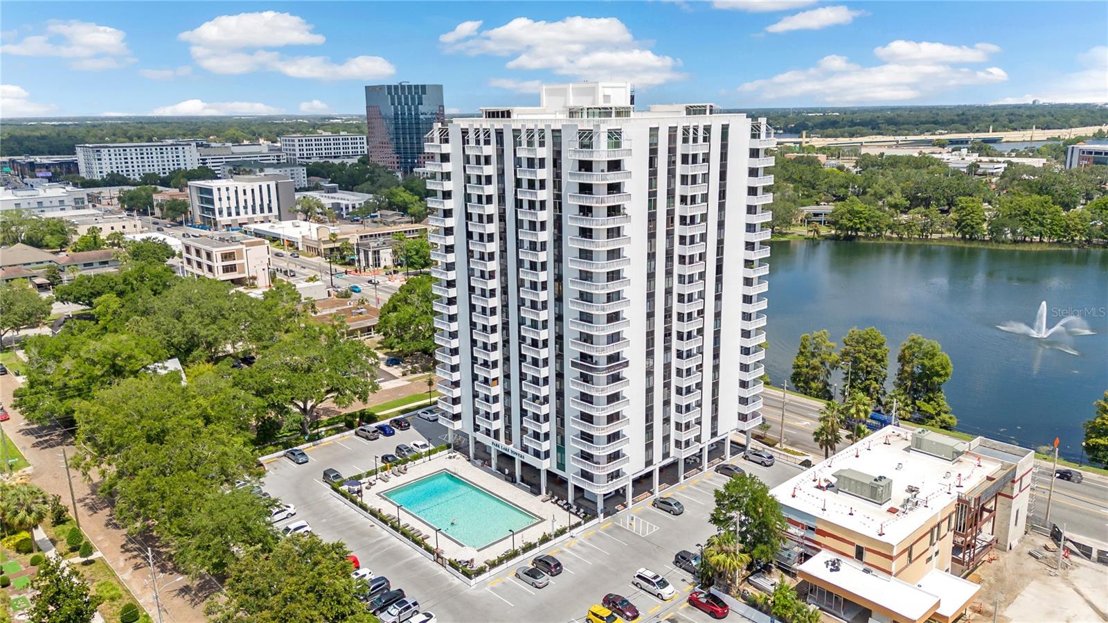400 E COLONIAL DRIVE 207