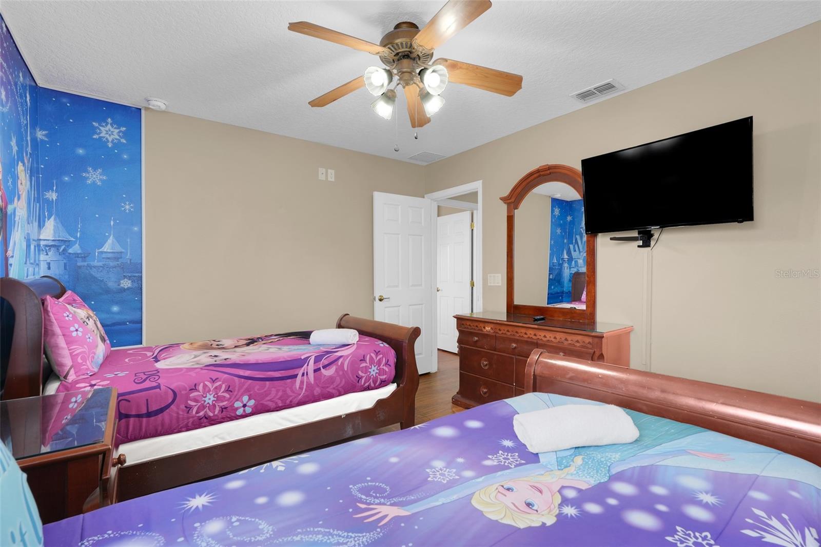 WYNDHAM POINTE / ACADIA ESTATES - Residential