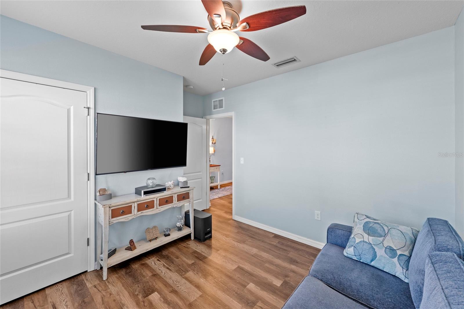 DEL TIERRA PH II - Residential