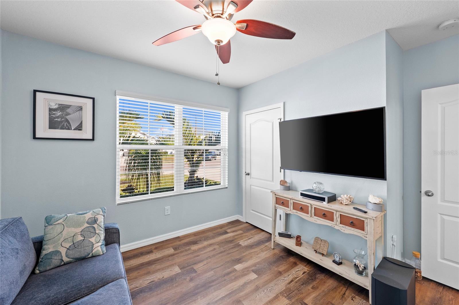 DEL TIERRA PH II - Residential