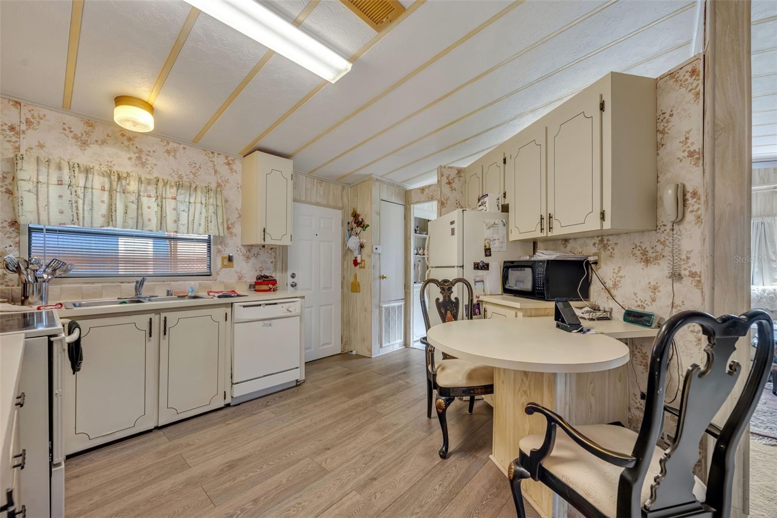 TIMBERWOODS ESTATES - Residential