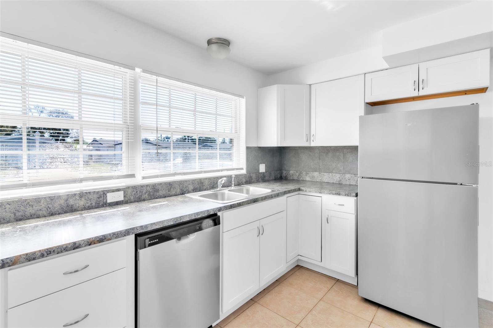 OAKHURST GROVES - Residential